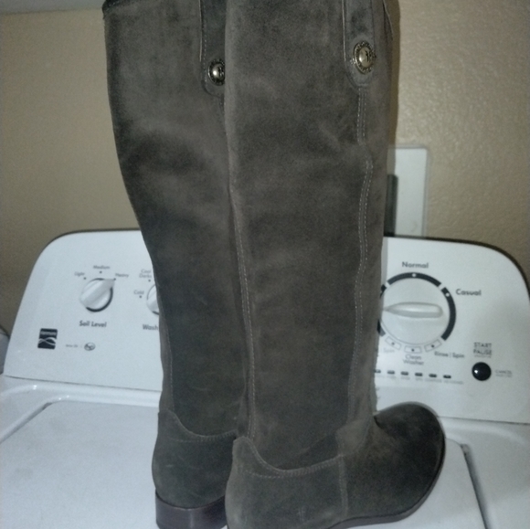 Woman's dark Olive Frye company boots sz 6.5 - Picture 5 of 13